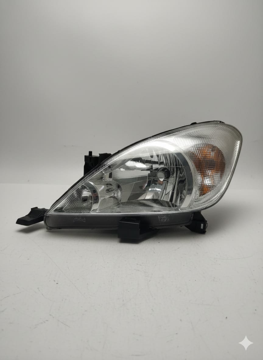 Headlight Compatible for Toyota Innova Type - 1 and Type II / Right Side / Left Side / Complete Set - Autopartdeals1-Innova T-1/2 Left HL