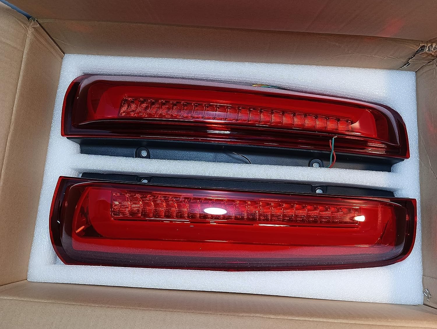 Scorpio Classic (All S Variants) D - Pillar Light with Matrix & Scanning (Set of 2) Left Side/ Right Side - AutopartdealsScorpio Pillar Light